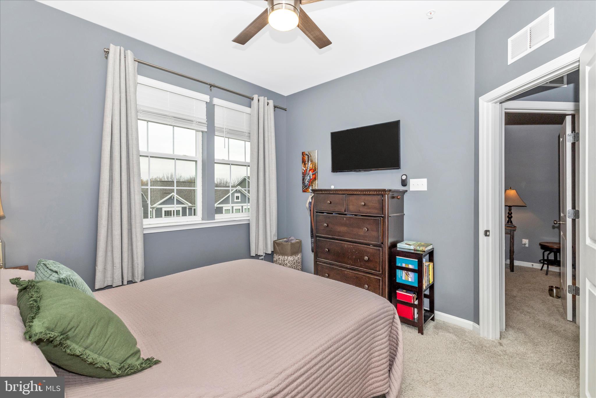 WESTVIEW SOUTH - Residential