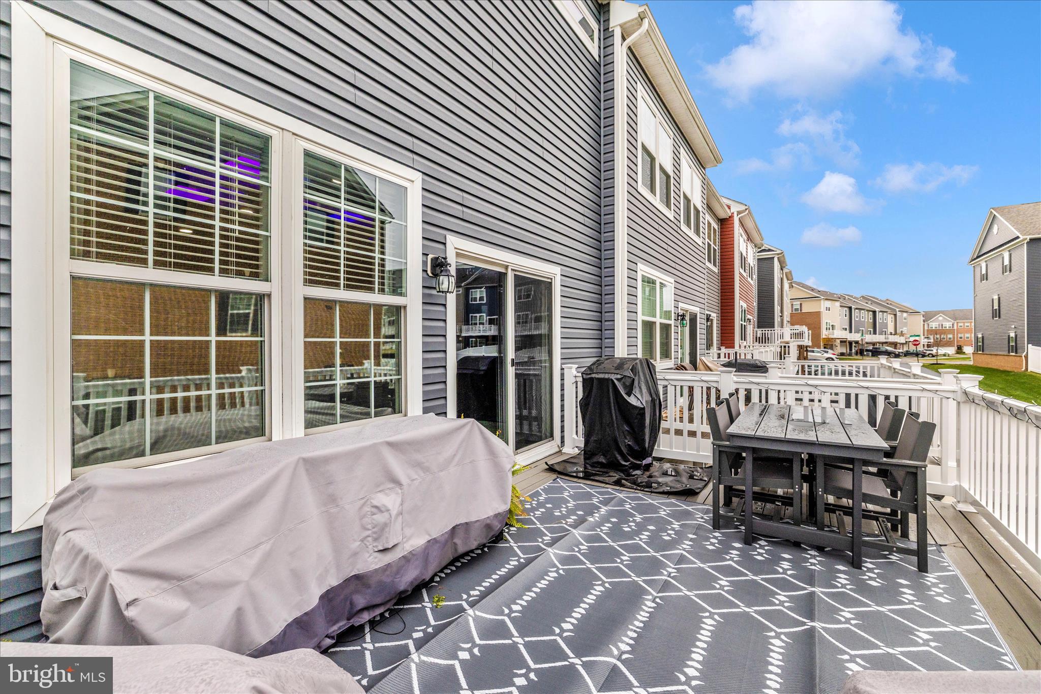 WESTVIEW SOUTH - Residential