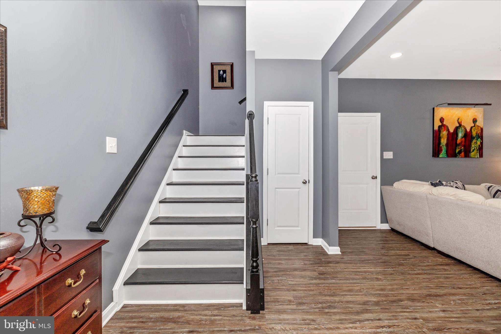 WESTVIEW SOUTH - Residential