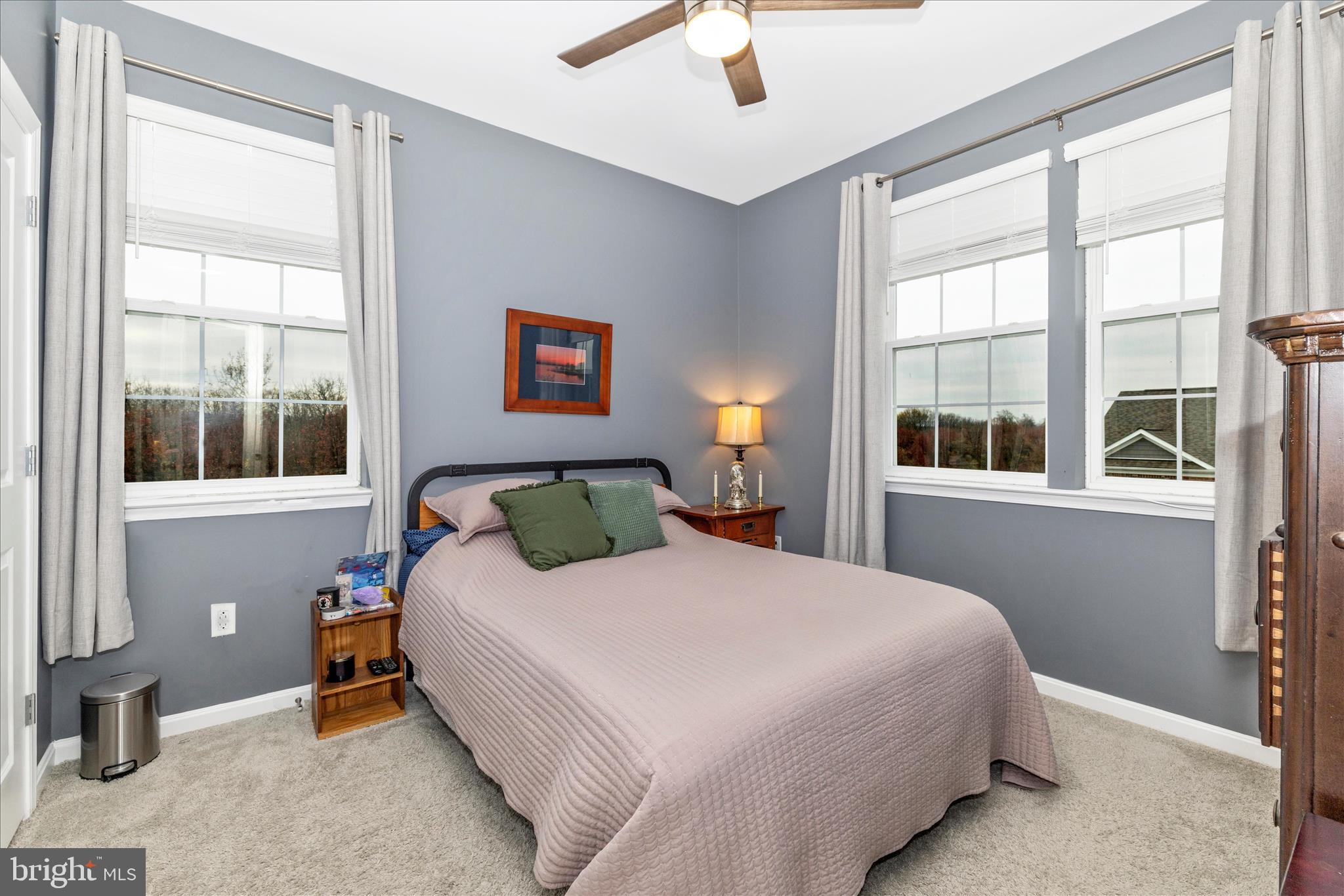 WESTVIEW SOUTH - Residential