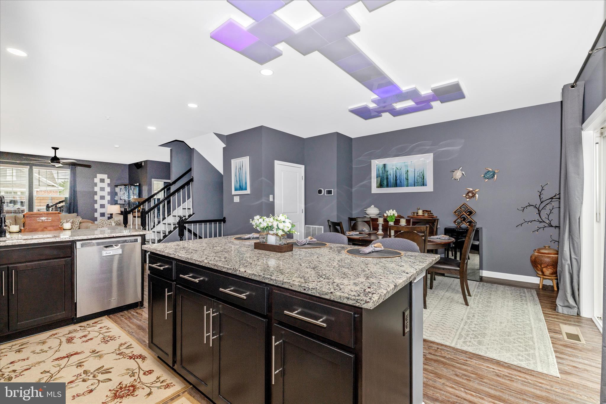 WESTVIEW SOUTH - Residential