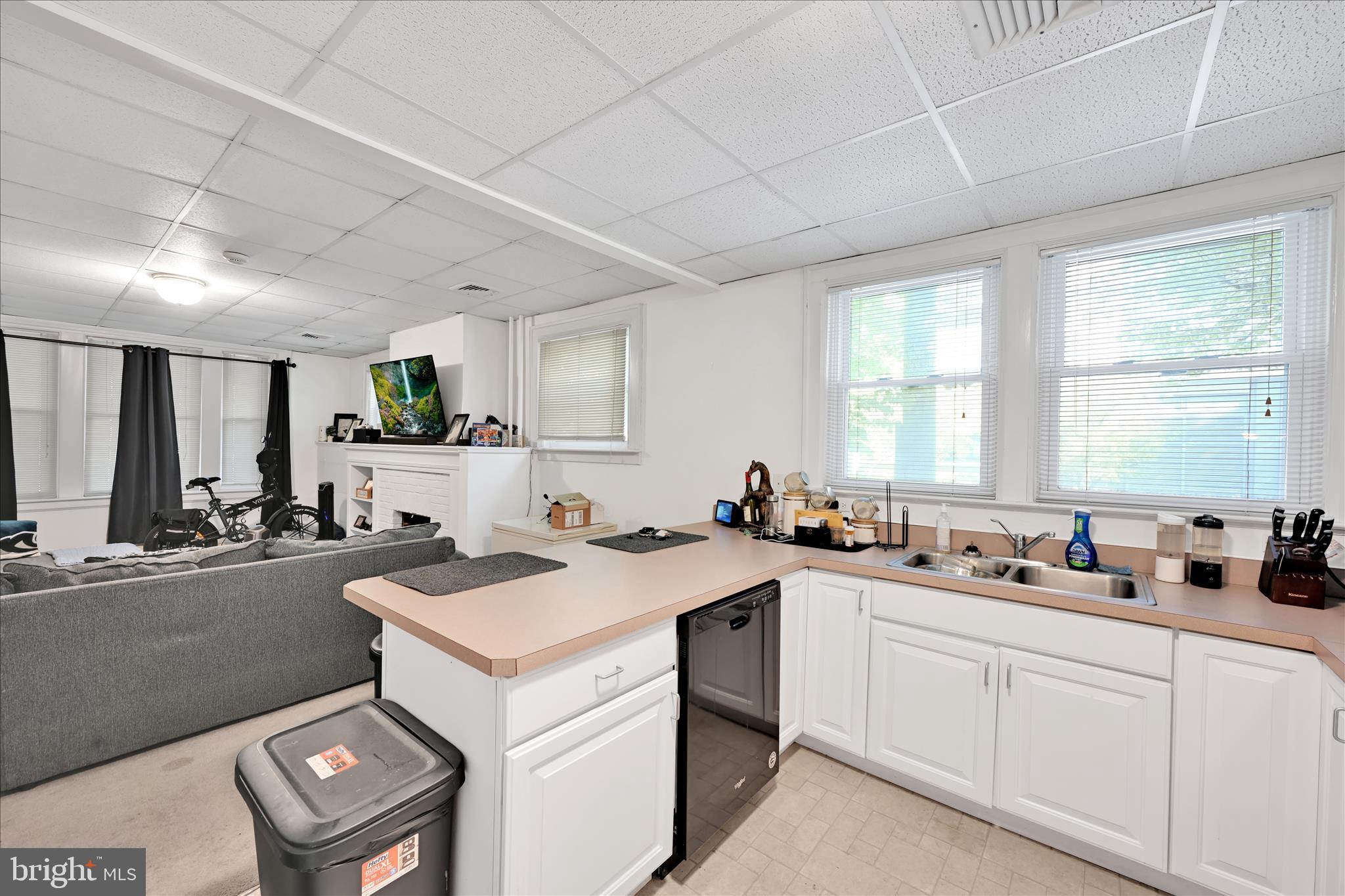 LANCASTER NORTHEAST - Residential Income