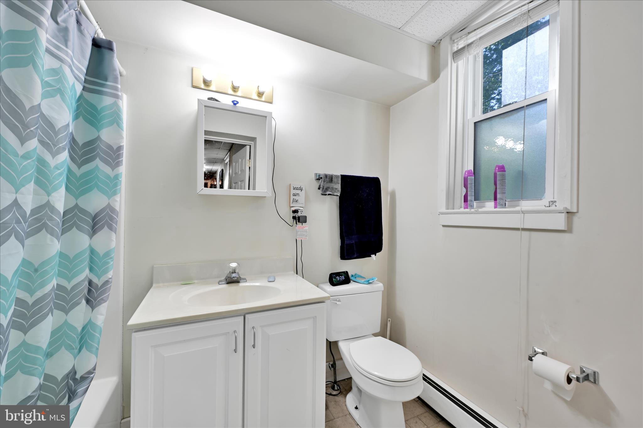 LANCASTER NORTHEAST - Residential Income