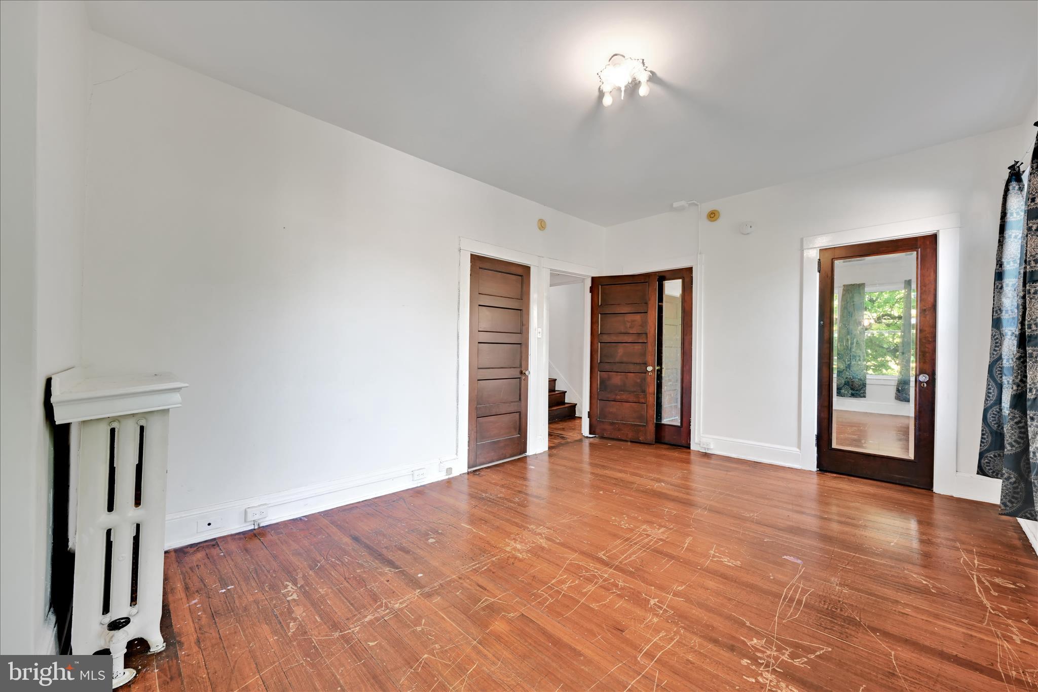 LANCASTER NORTHEAST - Residential Income