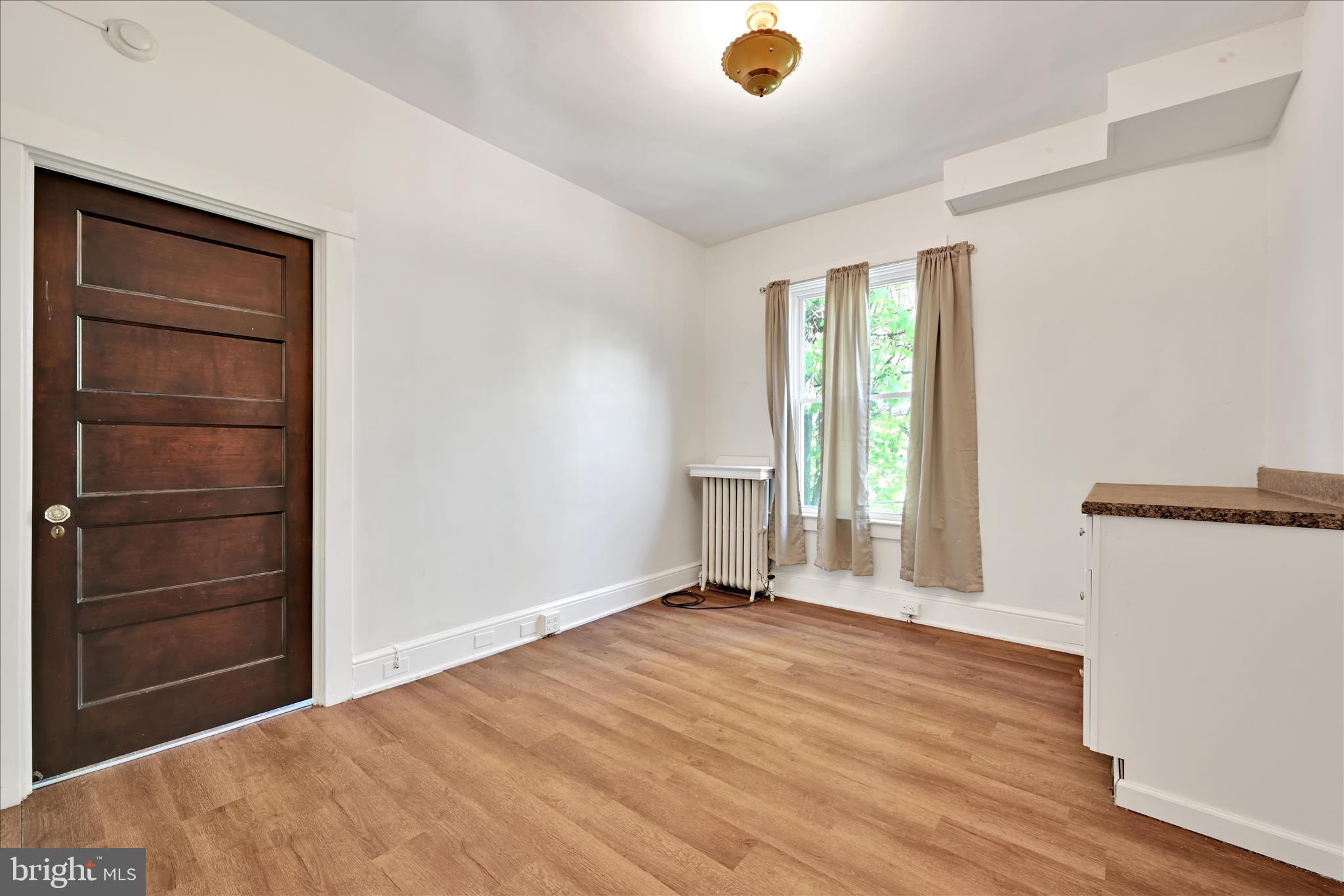 LANCASTER NORTHEAST - Residential Income