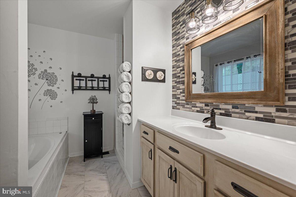 CRESSEN RUN - Residential