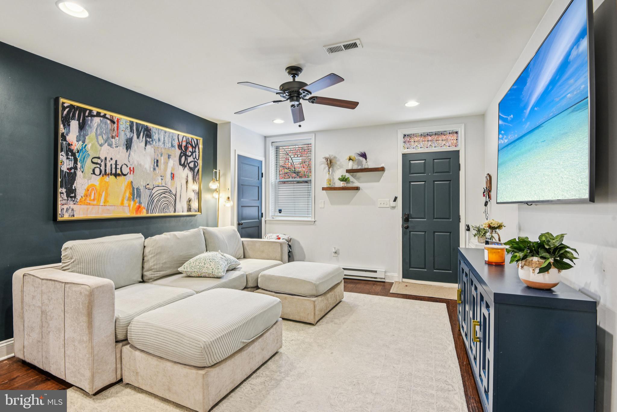 2000 FOUNTAIN STREET