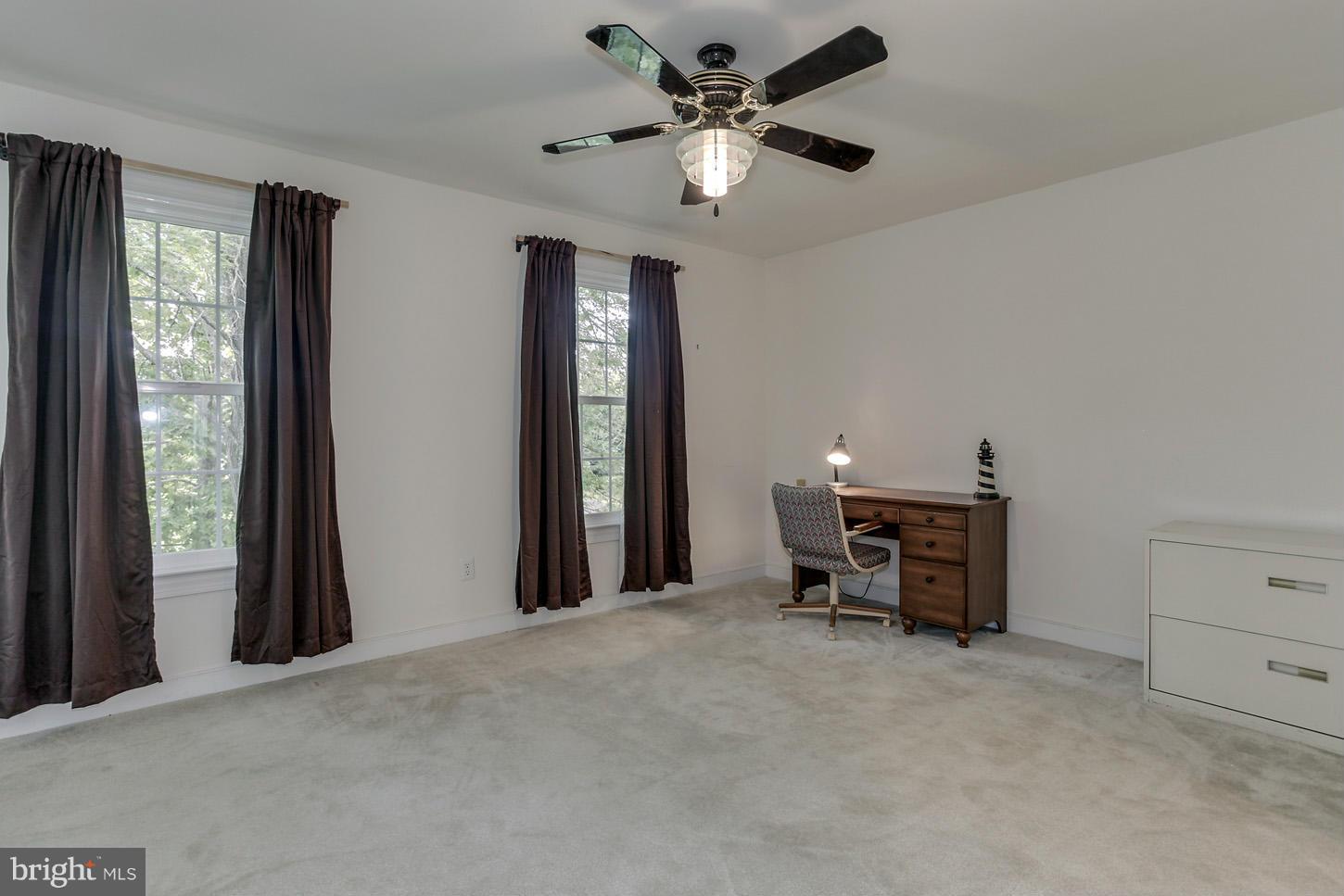 VIRGINIA RUN - Residential