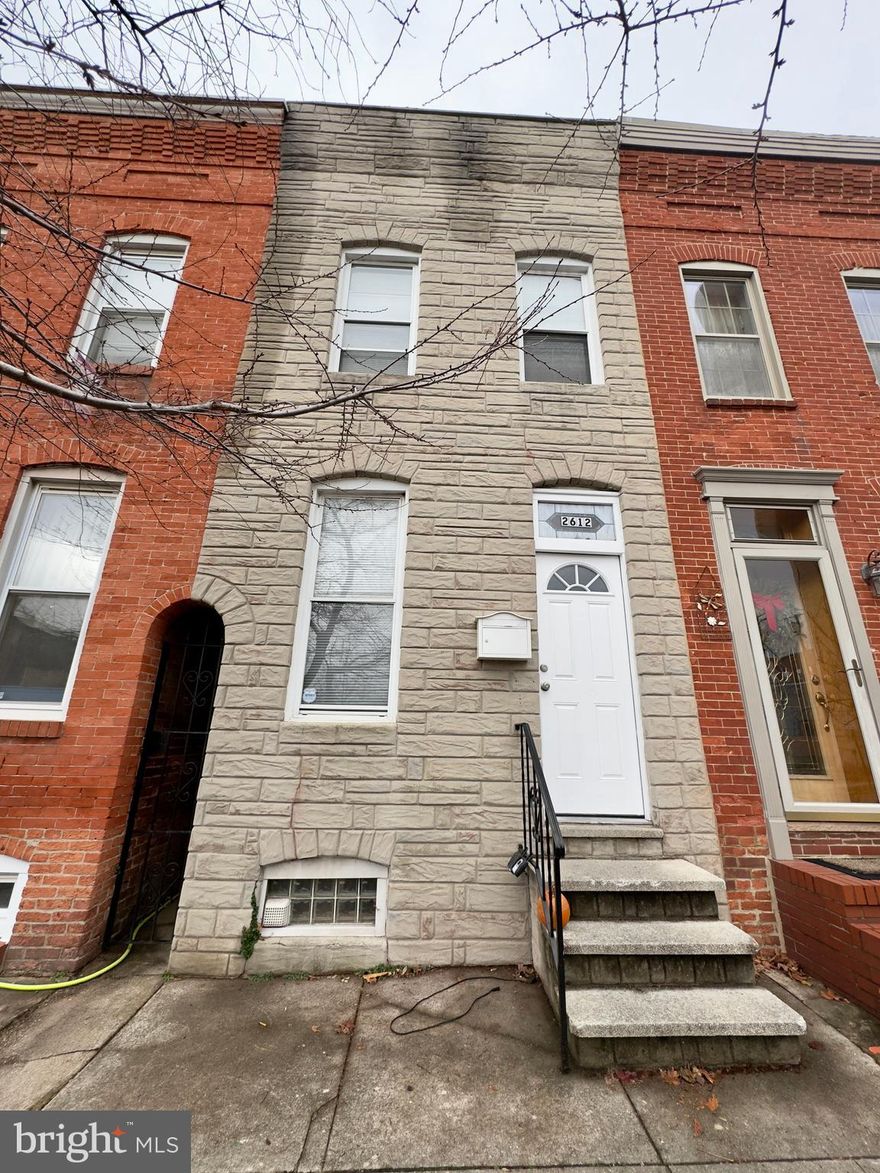 This residence harmoniously blends modern amenities with thoughtful design, providing a cozy and comfortable living space.

Upon entering, you'll be greeted by spacious rooms adorned with LVP flooring and illuminated by natural light streaming through large windows. The neutral color palette enhances the welcoming ambiance, complemented by built-in shelves and cabinets that add both style and practical storage solutions.

The fully-equipped kitchen boasts stainless steel appliances, including a stove/oven, washer, dryer, refrigerator, dishwasher, and a microwave. The updated bathroom features elegant tiling, a vanity mirror, and a relaxing soaking tub. Bedrooms are generously sized, each equipped with large closets for ample storage.

Step outside to a fenced backyard, offering a private retreat for outdoor activities. Convenient on-street parking ensures a hassle-free return home.

Local Attractions:

• Patterson Park
• Canton Waterfront Park
• The American Visionary Art Museum
• Fells Point Historic District
• Highlandtown Arts District

Nearby Highways:

• I-895 (Harbor Tunnel Thruway)
• I-95