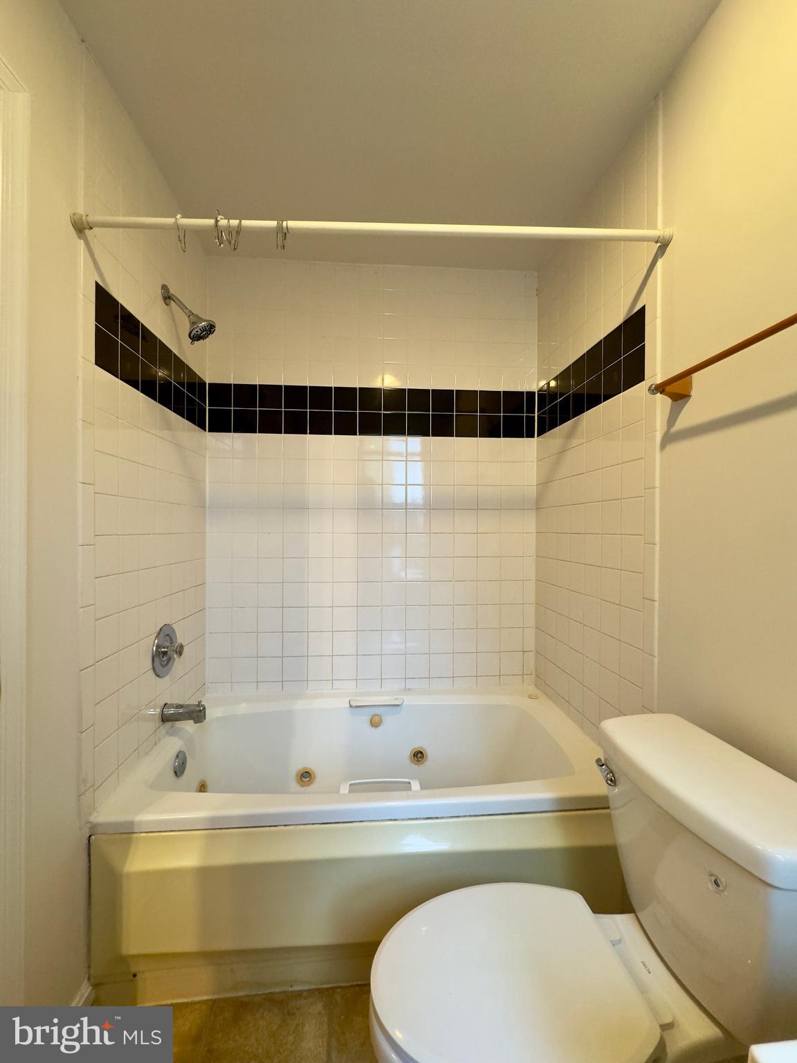 CANTON - Residential Lease