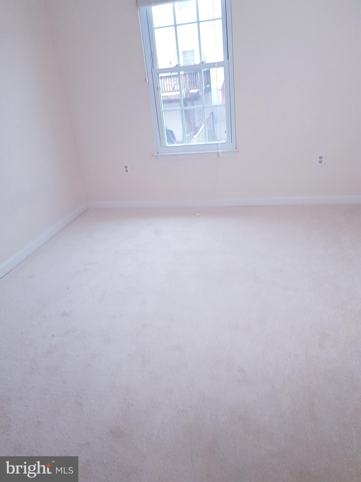 CLIFTON TOWNES - Residential Lease