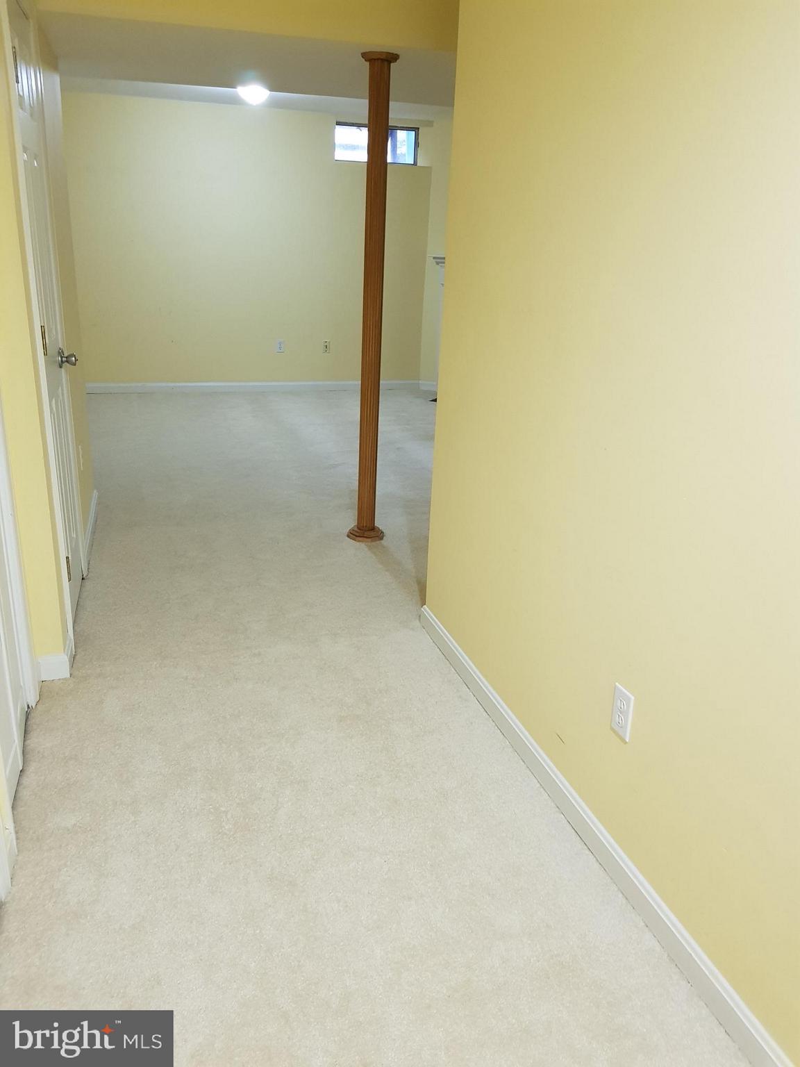 CLIFTON TOWNES - Residential Lease