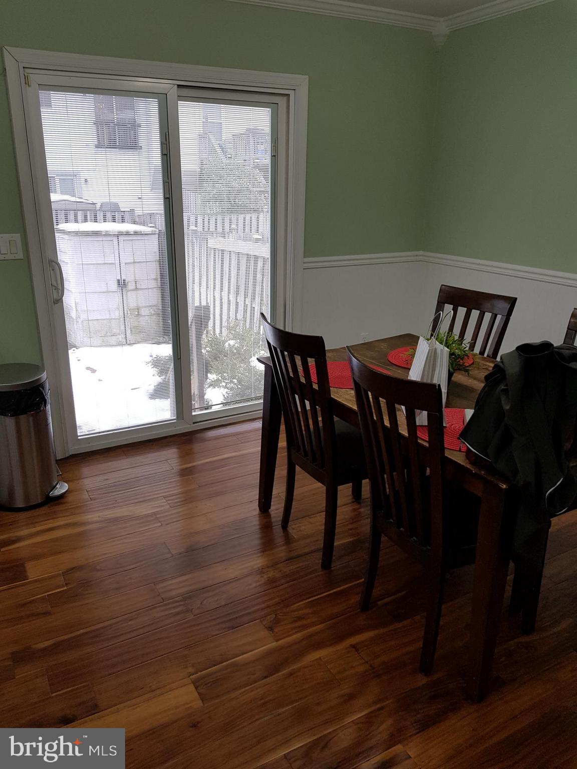 CLIFTON TOWNES - Residential Lease