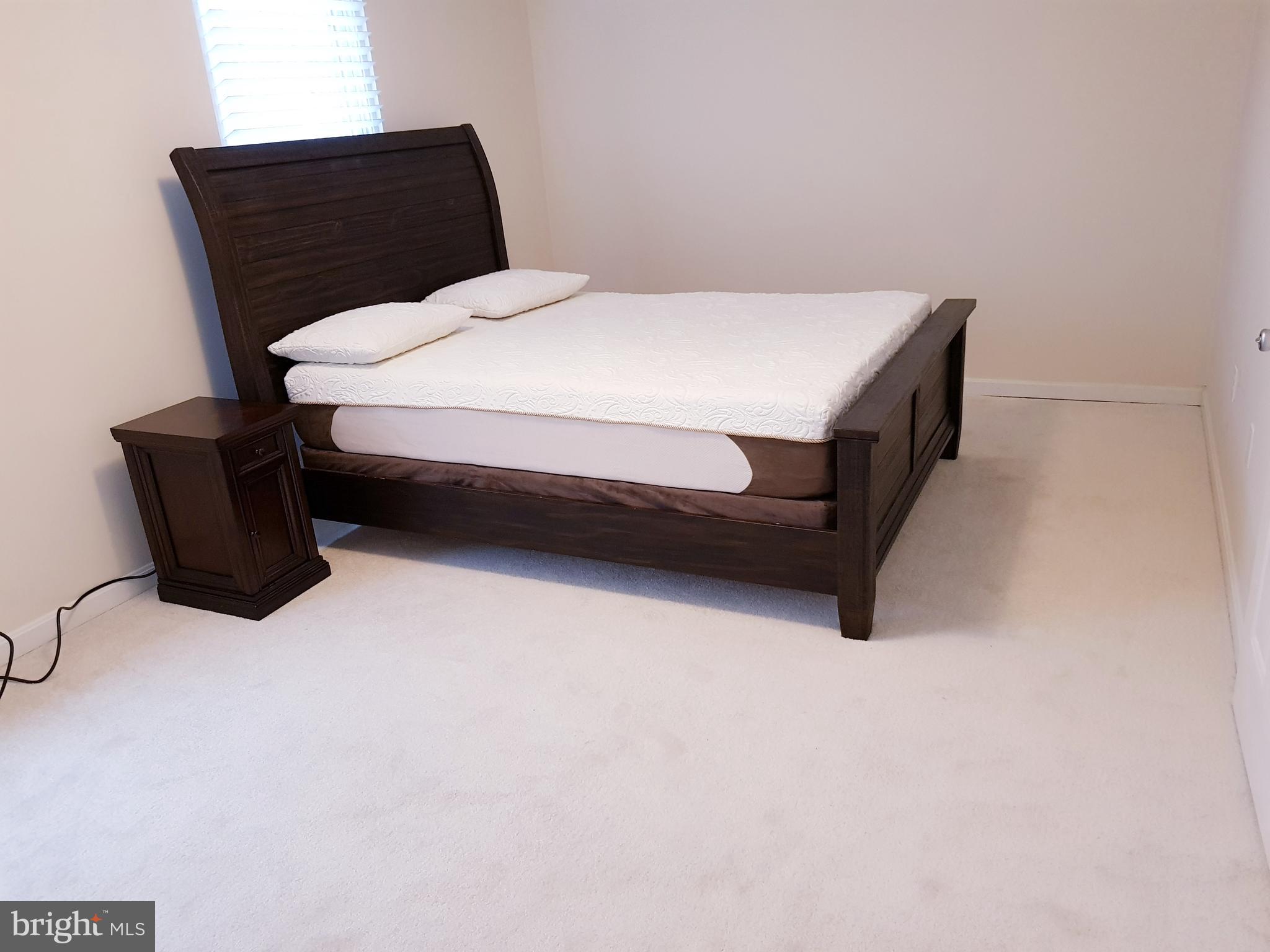 CLIFTON TOWNES - Residential Lease