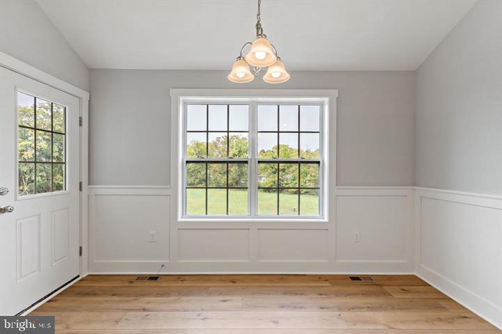 WINDFALL ACRES - Residential