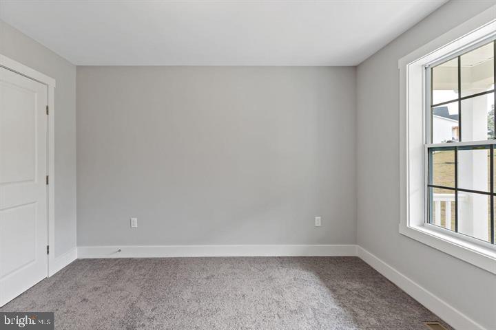 WINDFALL ACRES - Residential