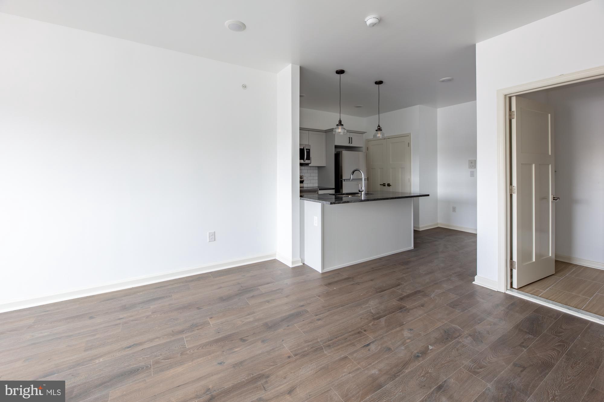 GERMANTOWN (WEST) - Residential Lease