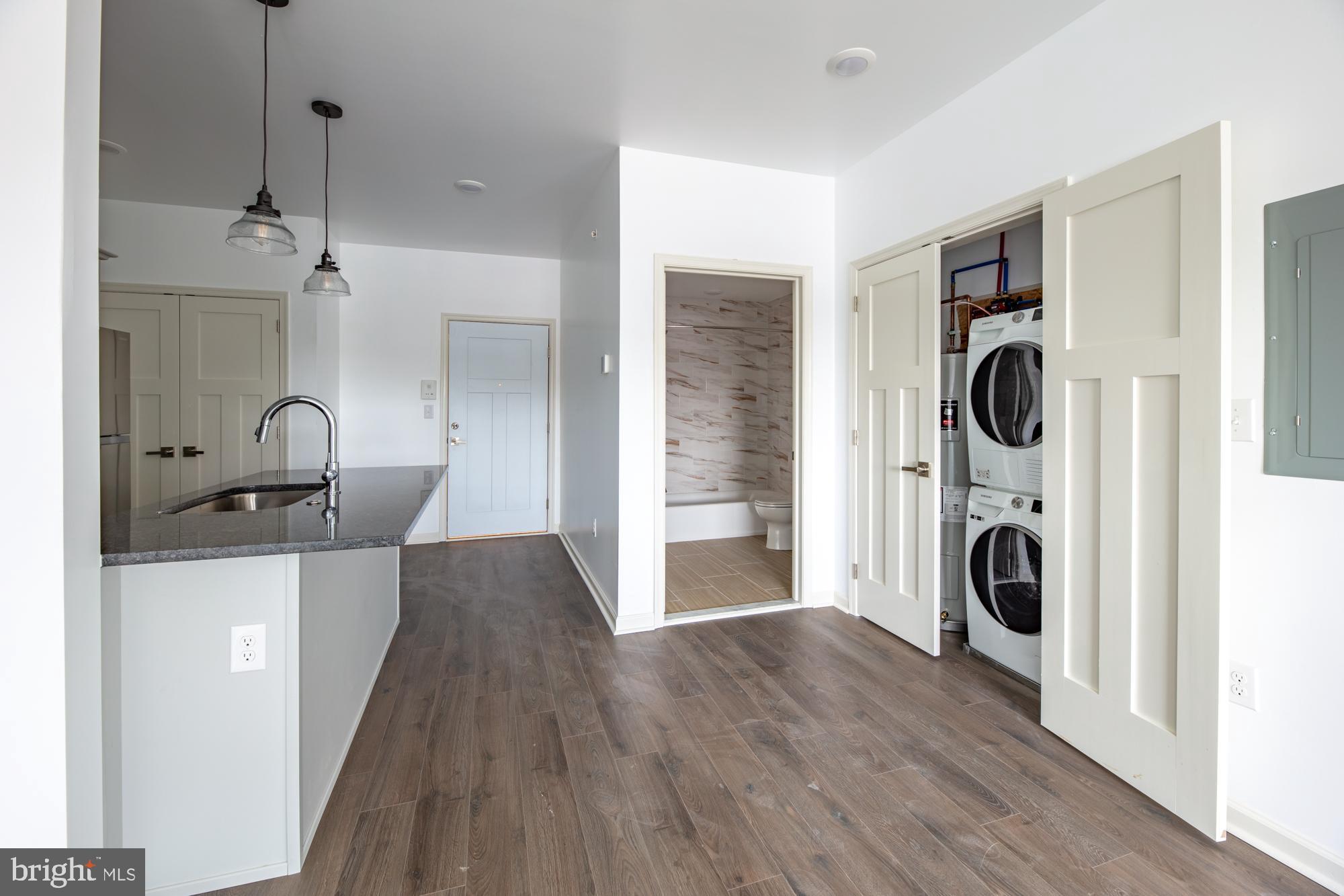 GERMANTOWN (WEST) - Residential Lease