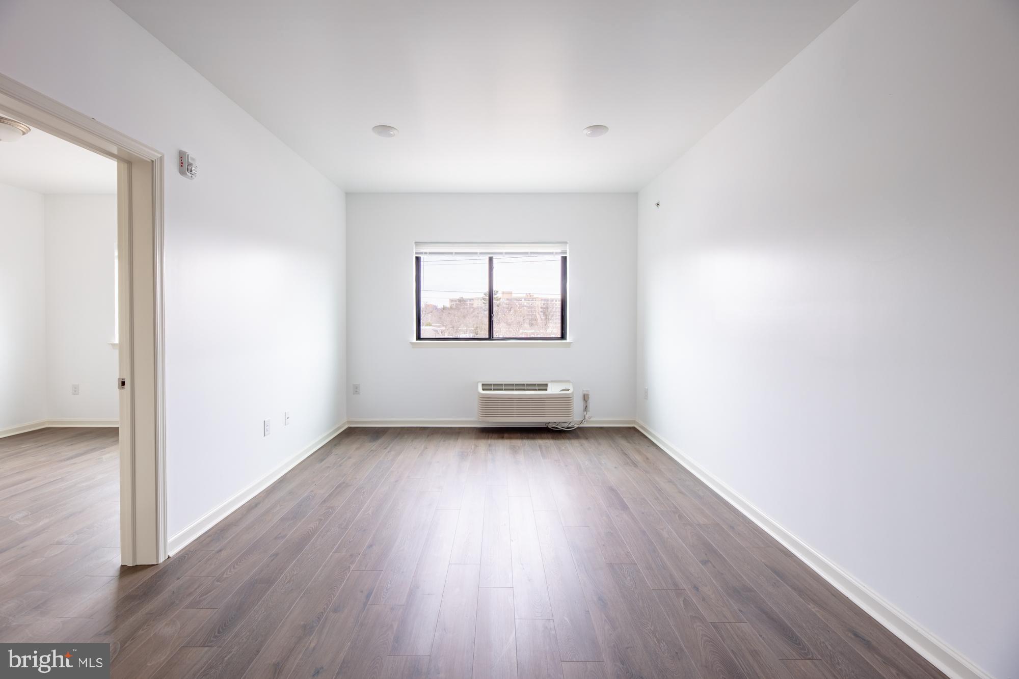 GERMANTOWN (WEST) - Residential Lease