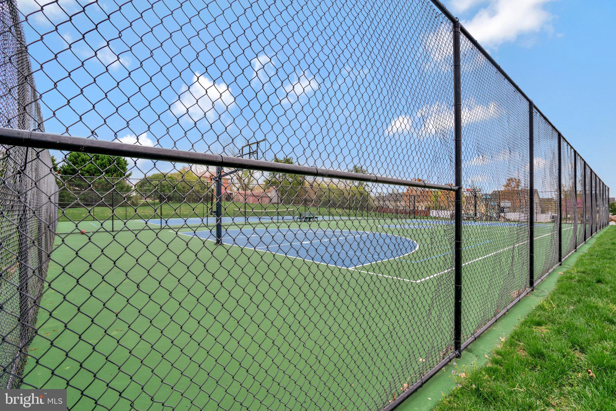 LEONARDS GRANT - Residential