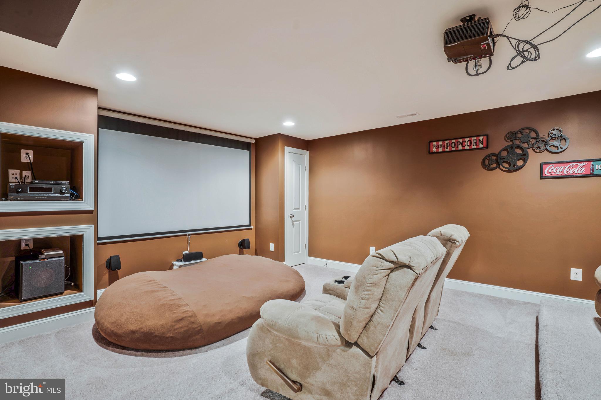 LEONARDS GRANT - Residential