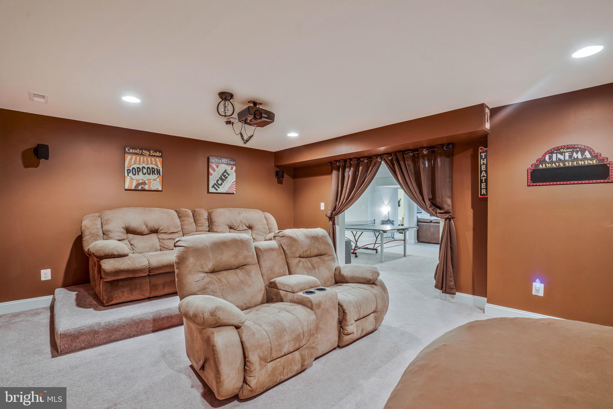 LEONARDS GRANT - Residential