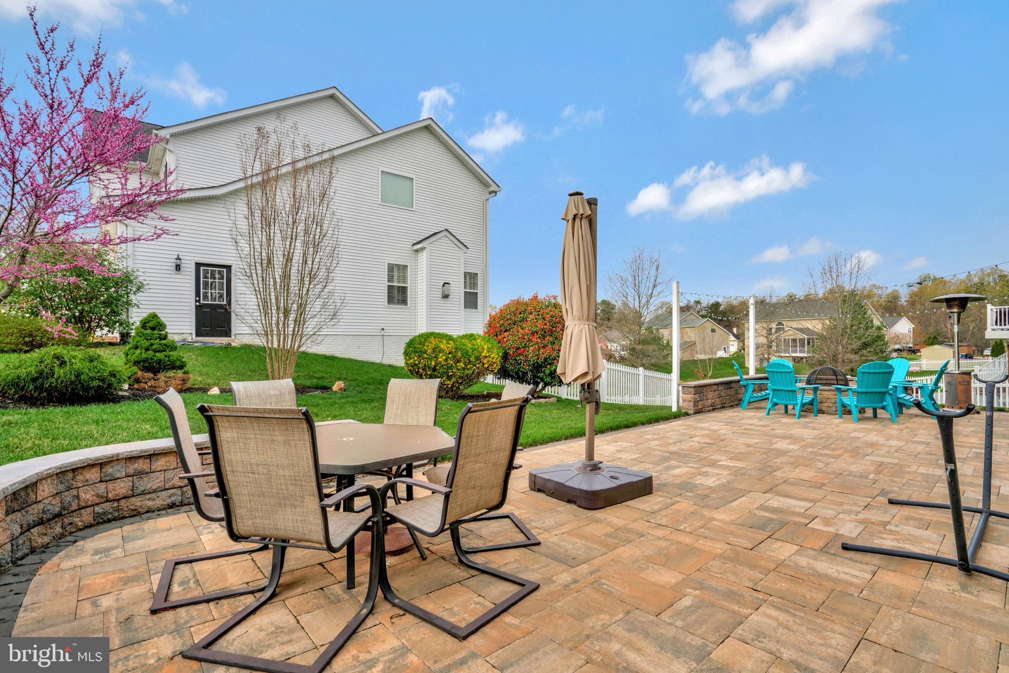 LEONARDS GRANT - Residential