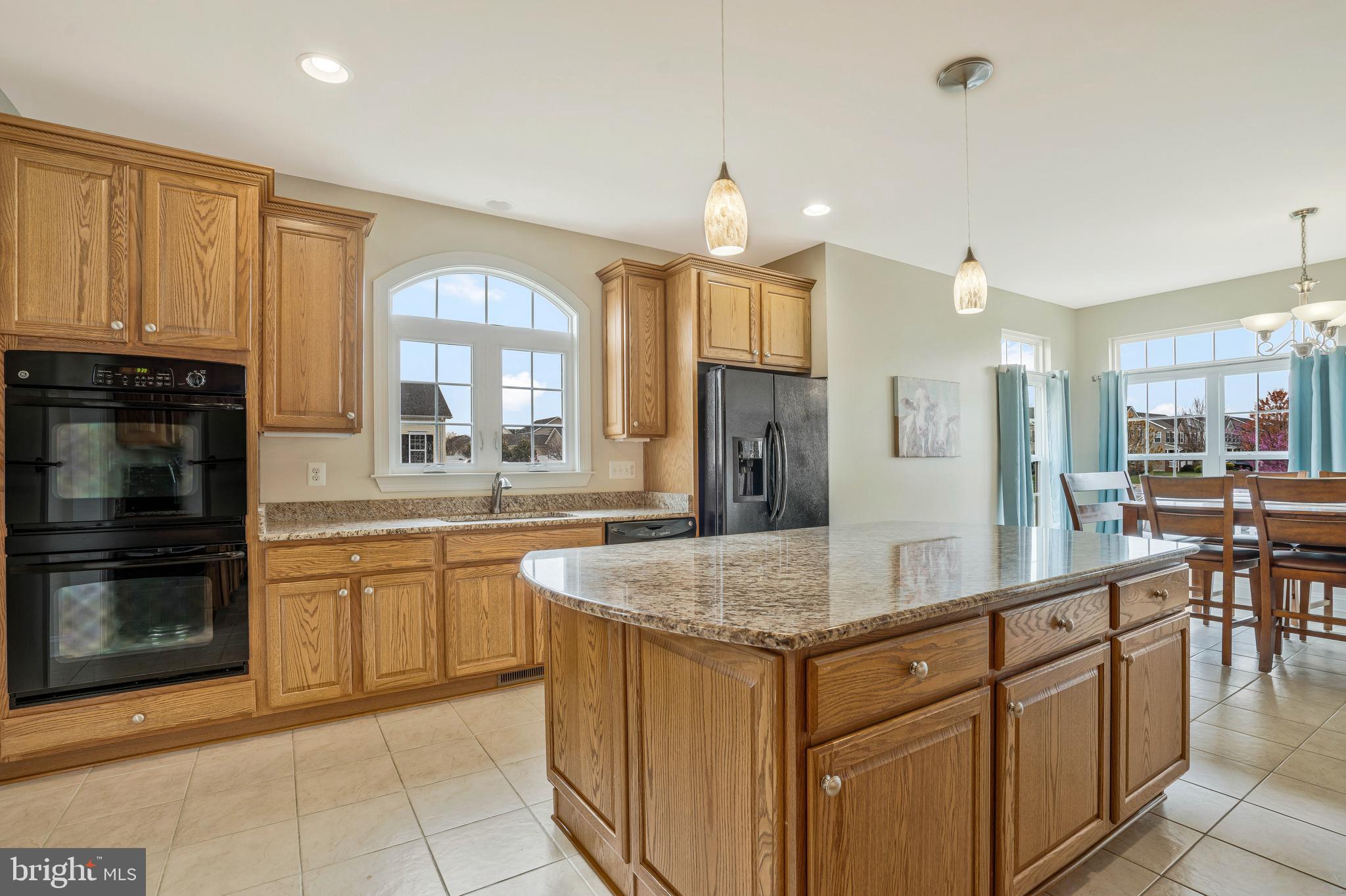 LEONARDS GRANT - Residential