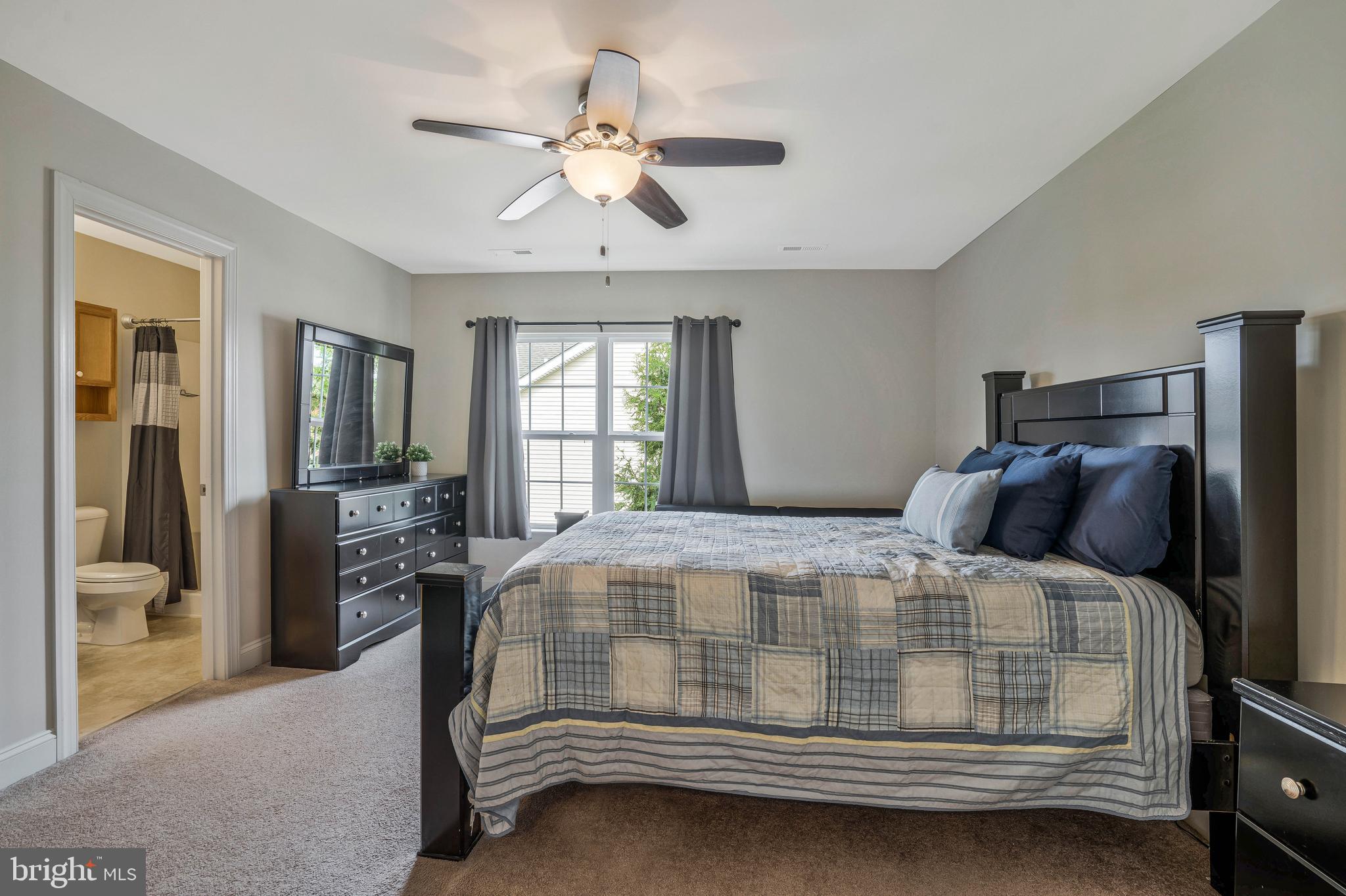 LEONARDS GRANT - Residential