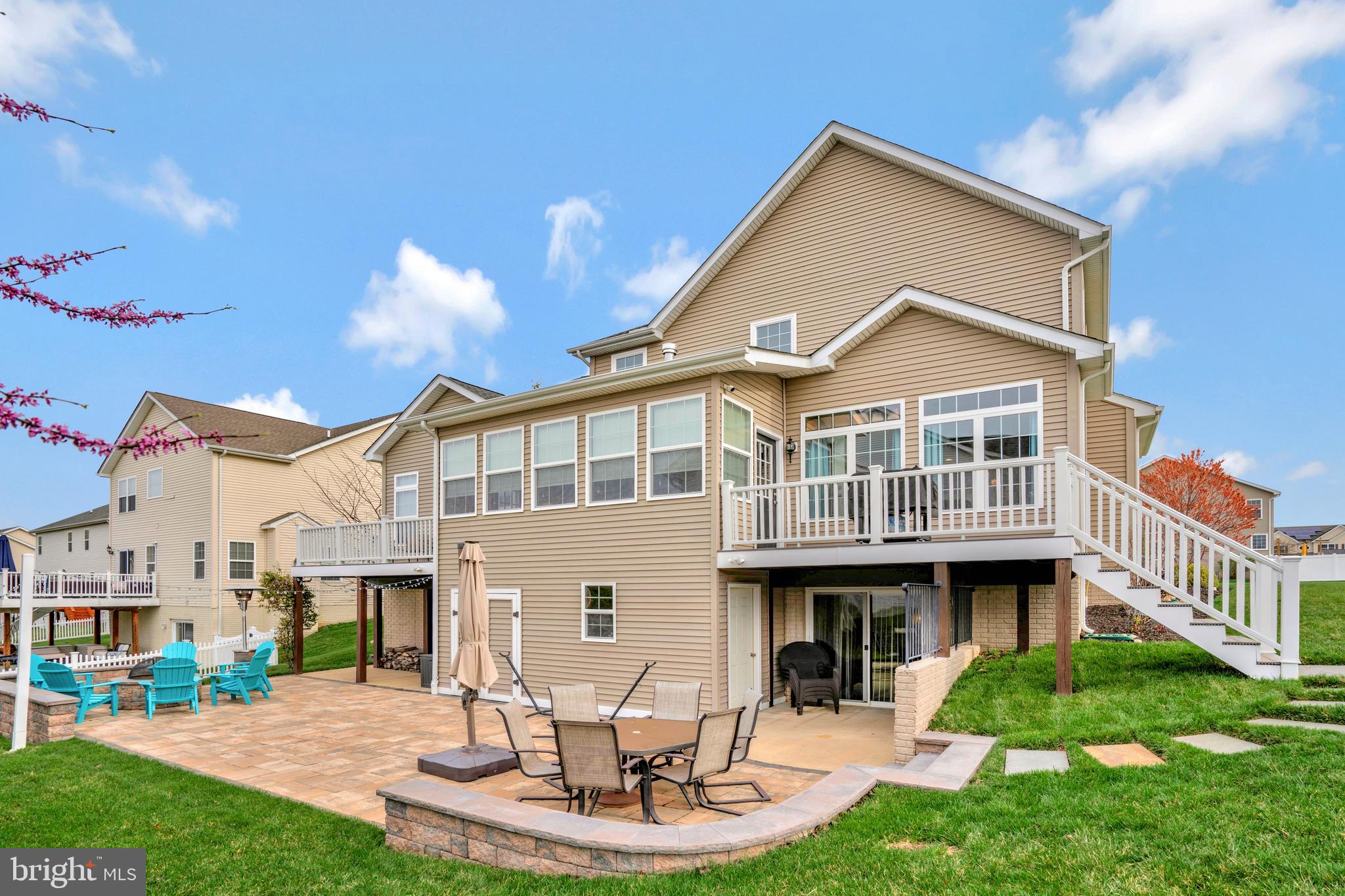 LEONARDS GRANT - Residential