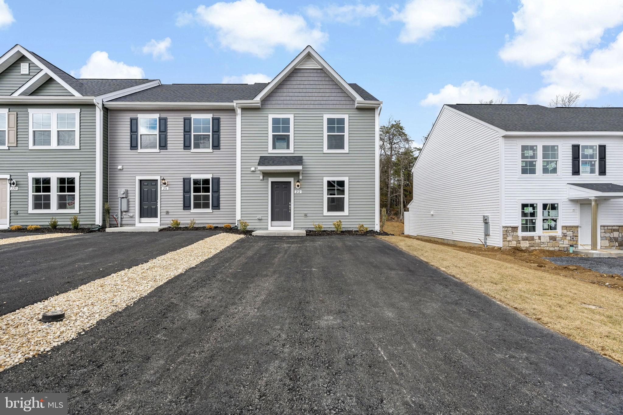 212 GENTLE BREEZE DRIVE
