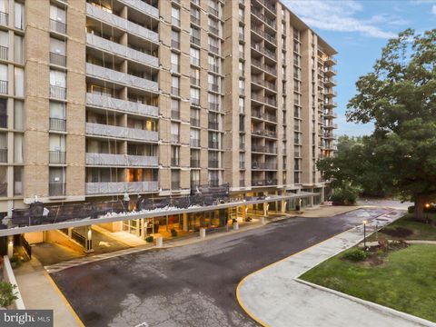 4600 S FOUR MILE RUN DRIVE 1031 ARLINGTON VA 22204