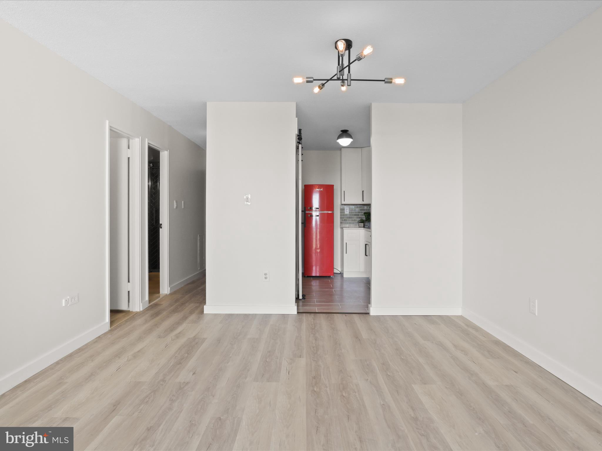 THE CARLTON - Residential Lease