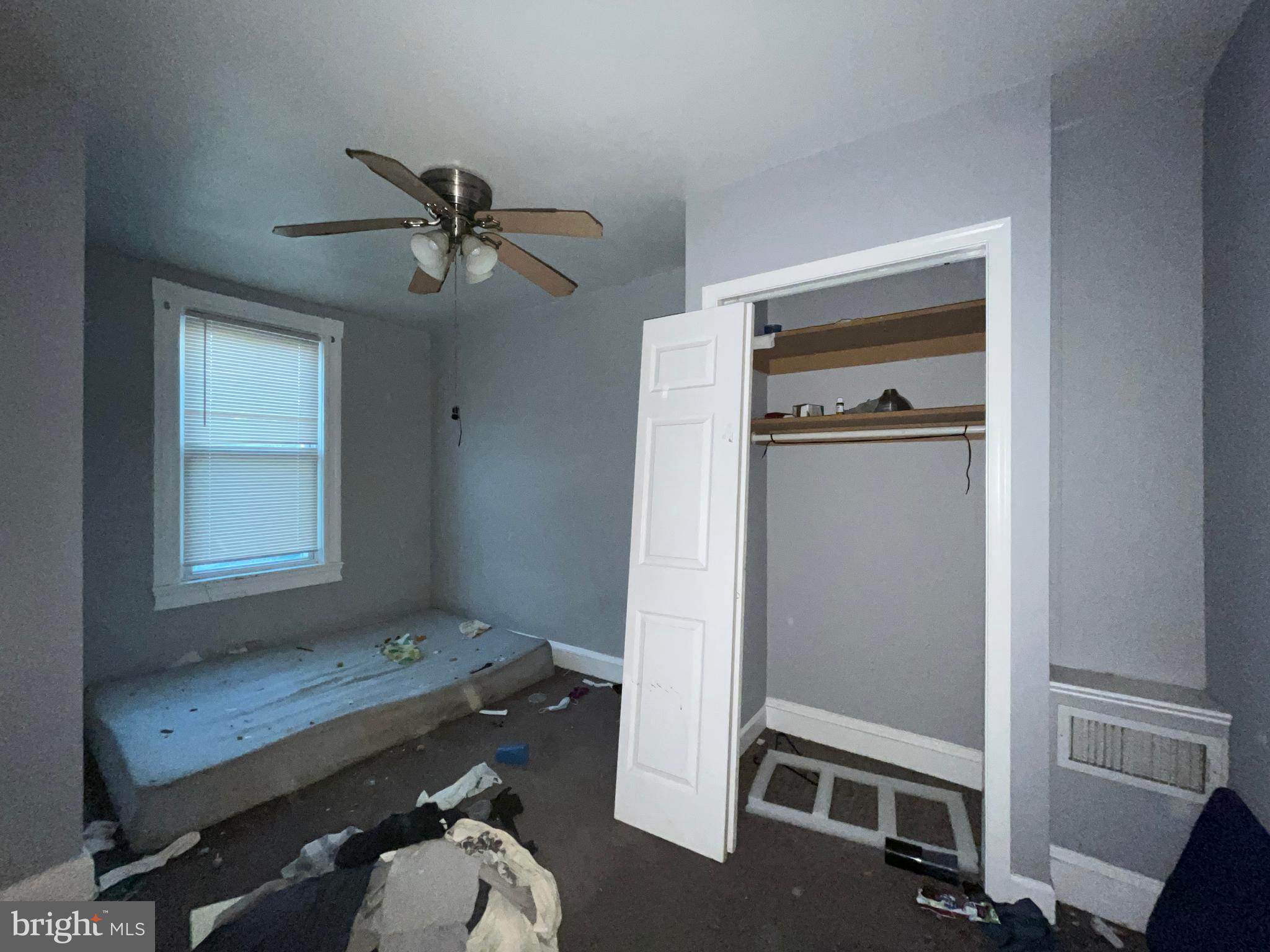 BOOTH-BOYD - Residential