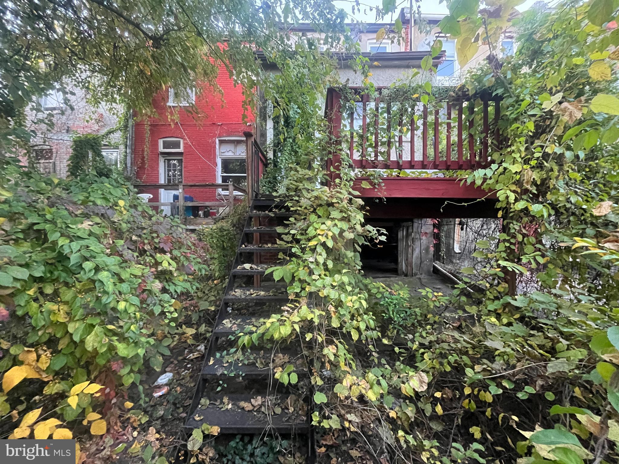 BOOTH-BOYD - Residential