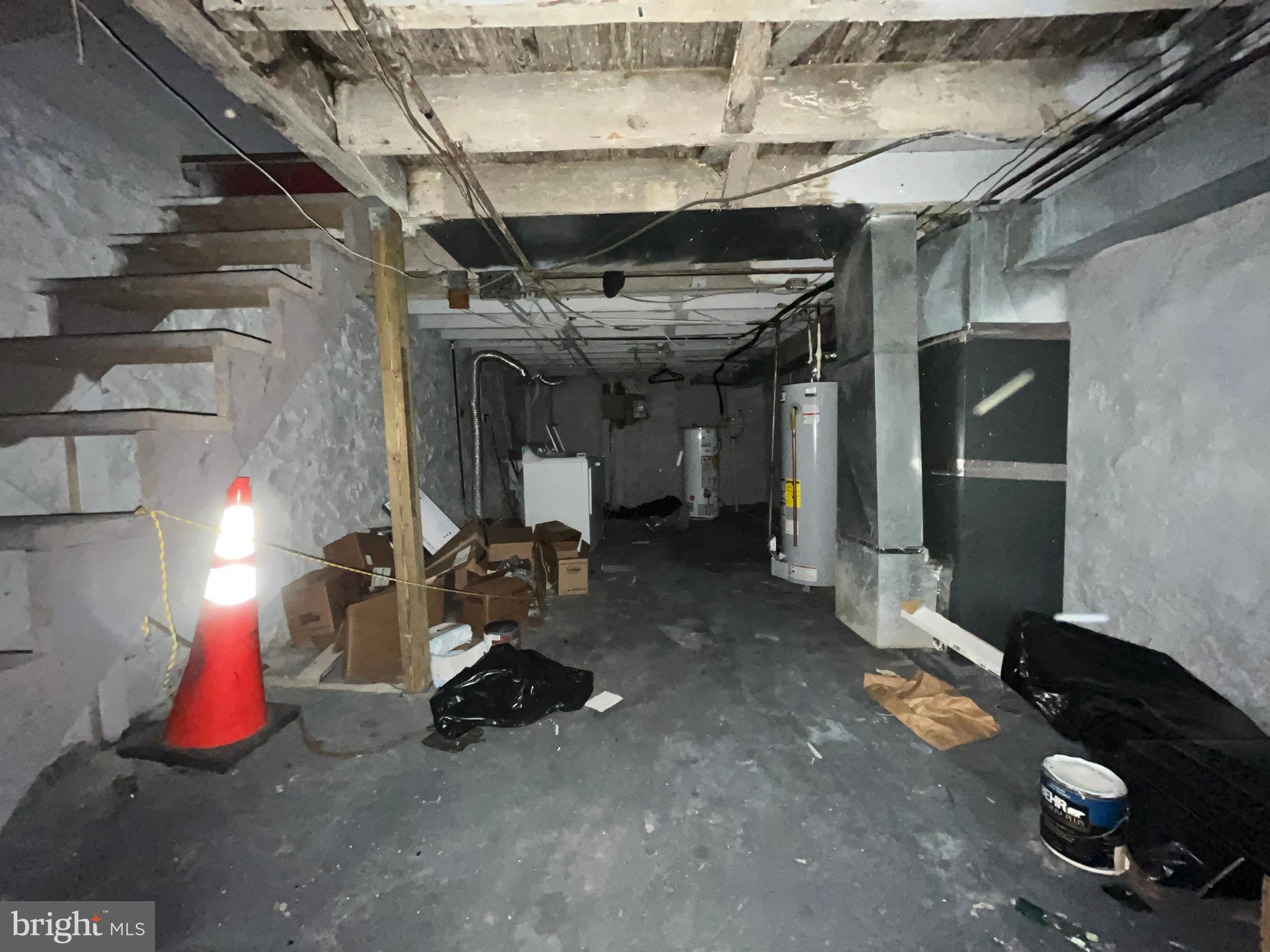 BOOTH-BOYD - Residential