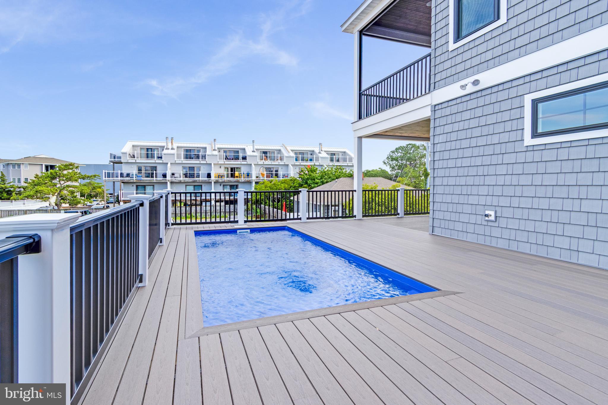 INDIAN BEACH - Residential