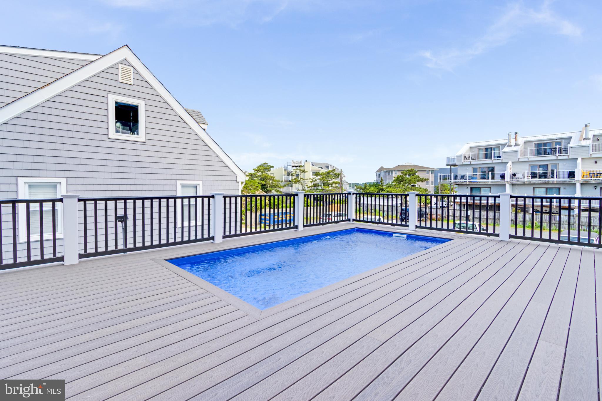 INDIAN BEACH - Residential