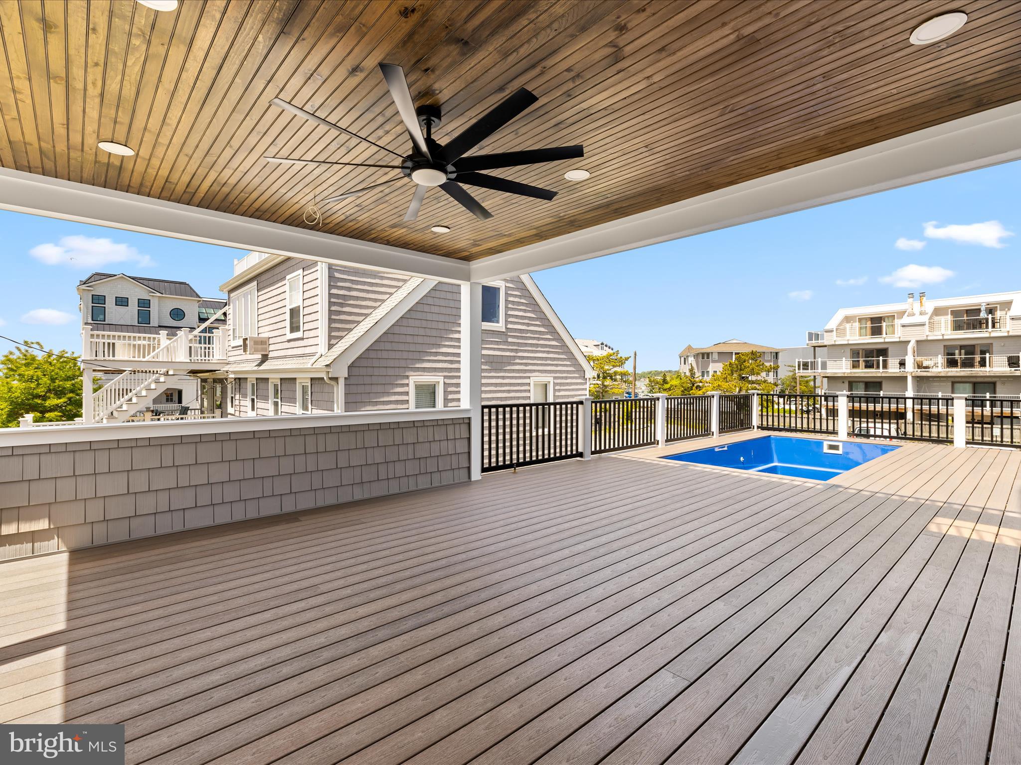 INDIAN BEACH - Residential