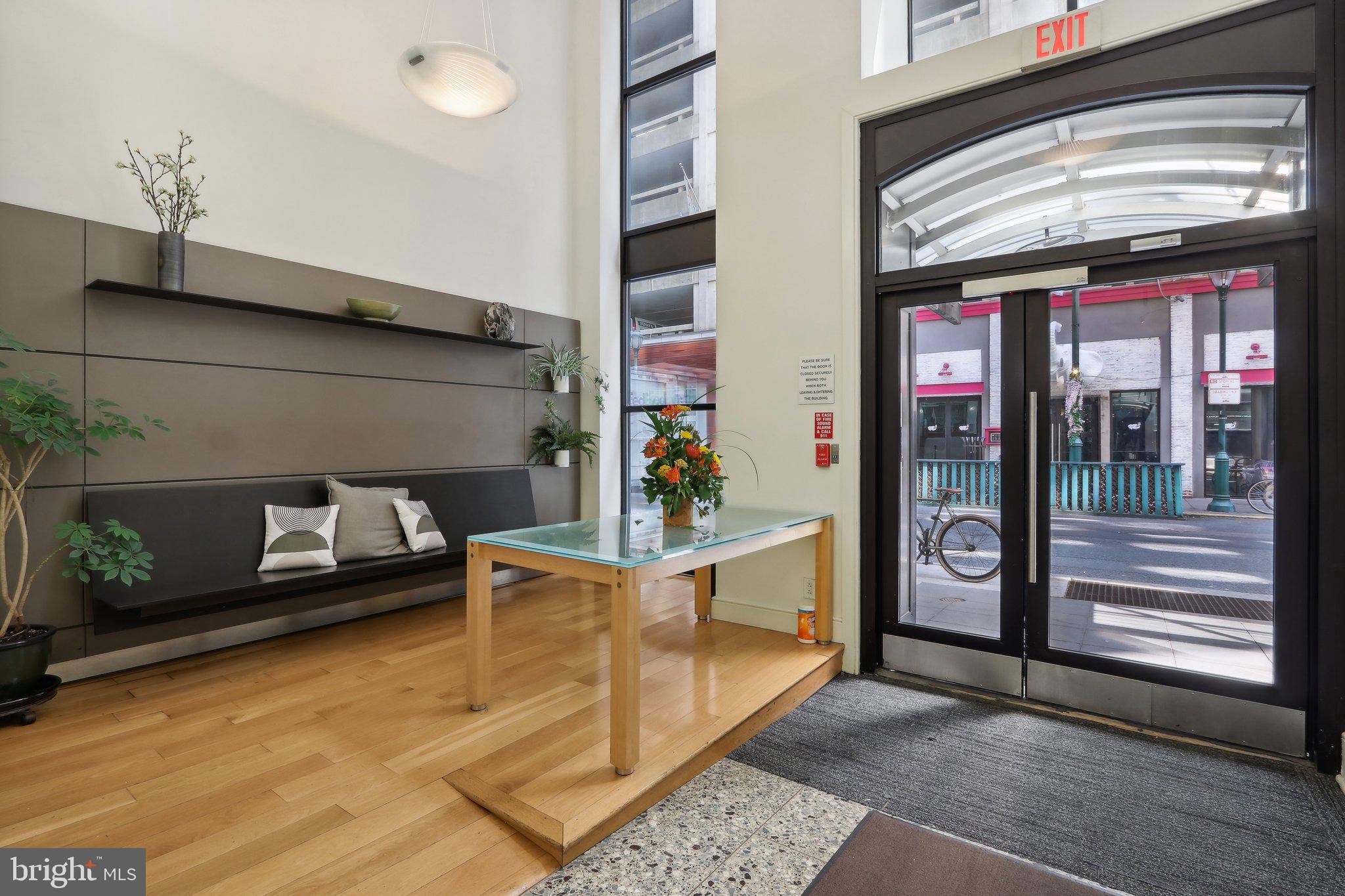 1515 LOCUST STREET 301