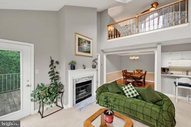 FALLS GABLE - Residential
