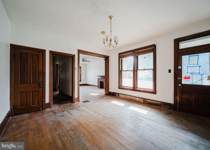 271-273 E BALTIMORE STREET