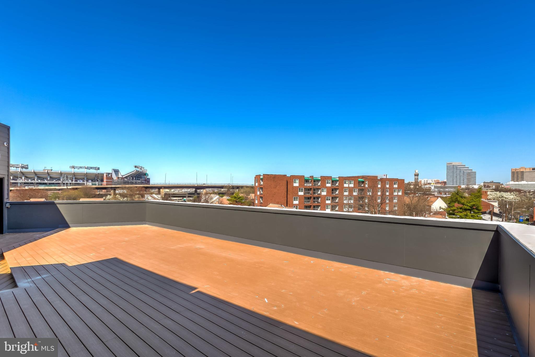 SHARP LEADENHALL - Residential Lease