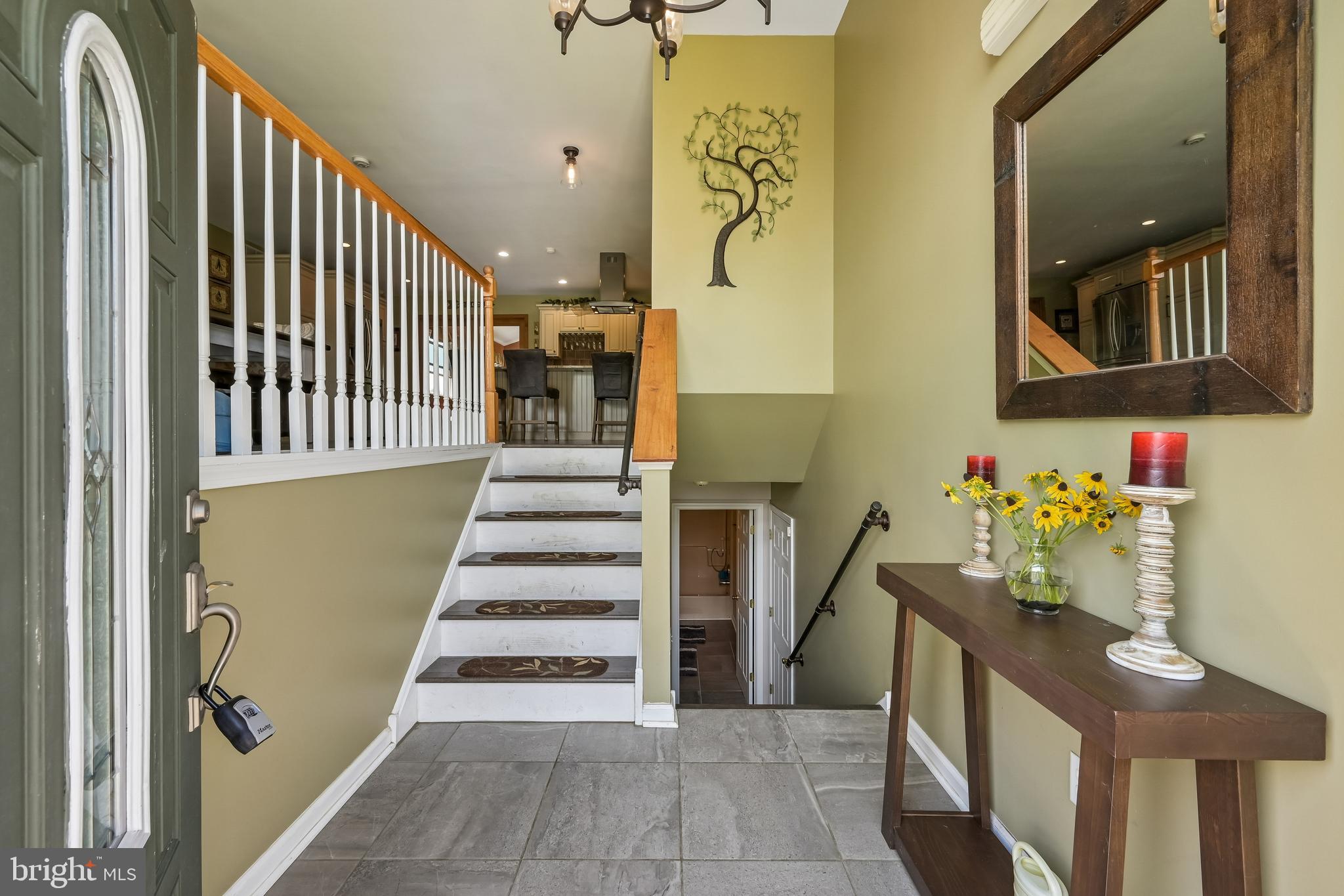 137 W COHAWKIN ROAD