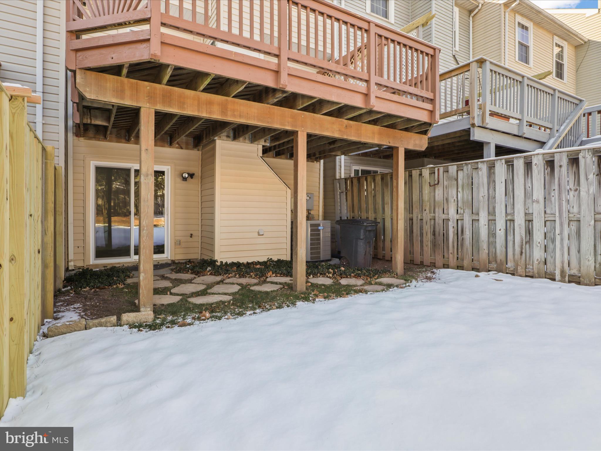 ASHBURN FARM - Residential