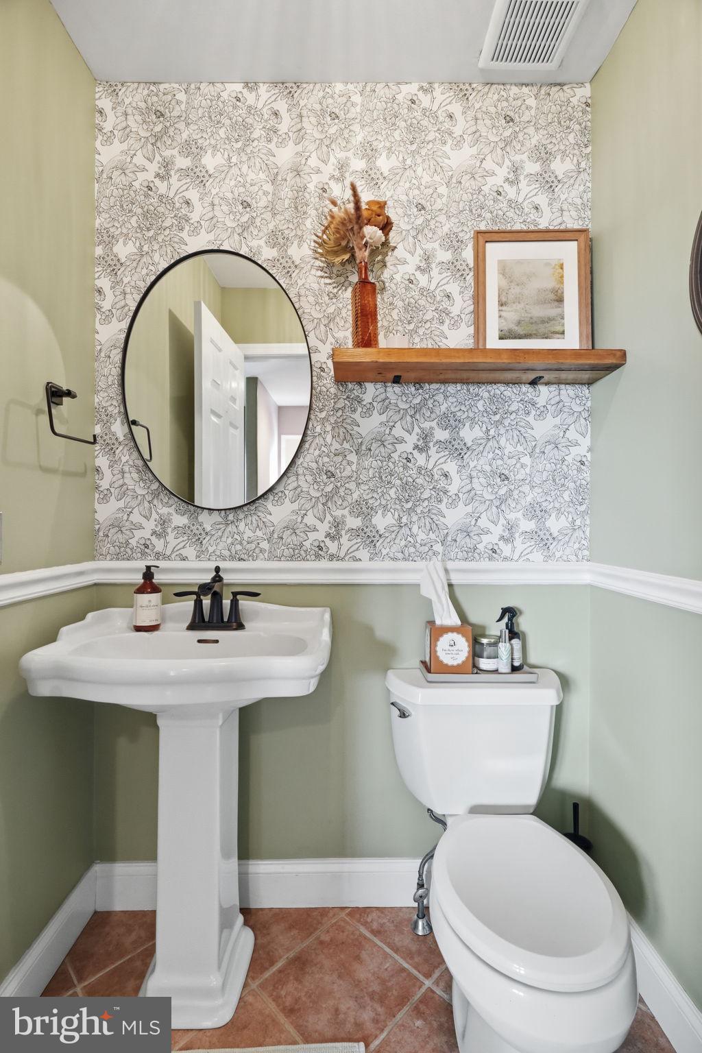 HERITAGE MANOR - Residential