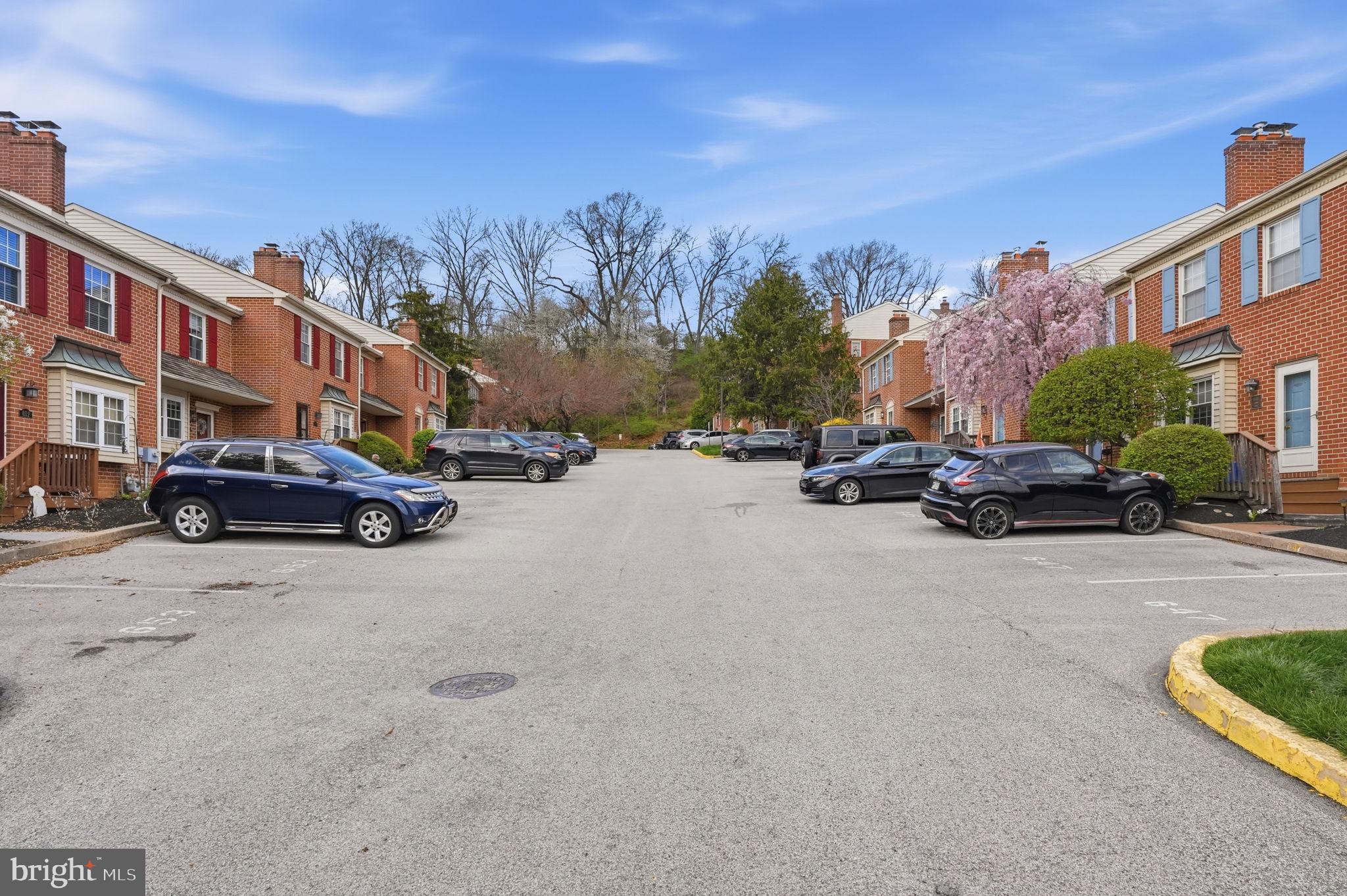 HERITAGE MANOR - Residential