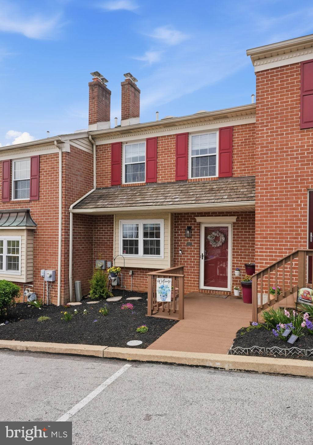 HERITAGE MANOR - Residential