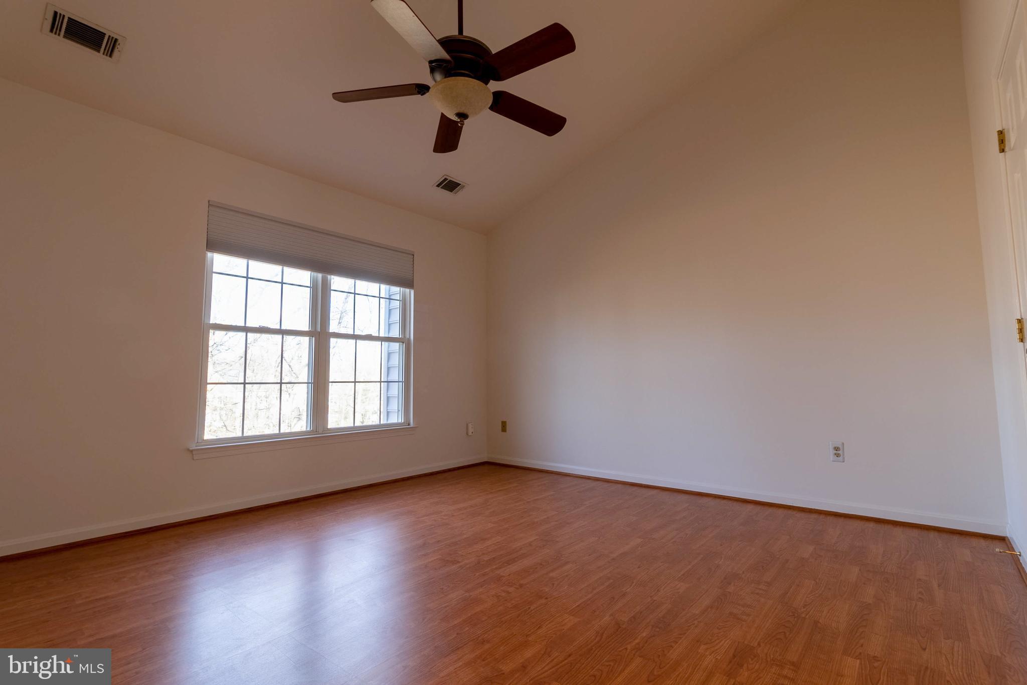 COMPTON VALLEY ESTATES - Residential