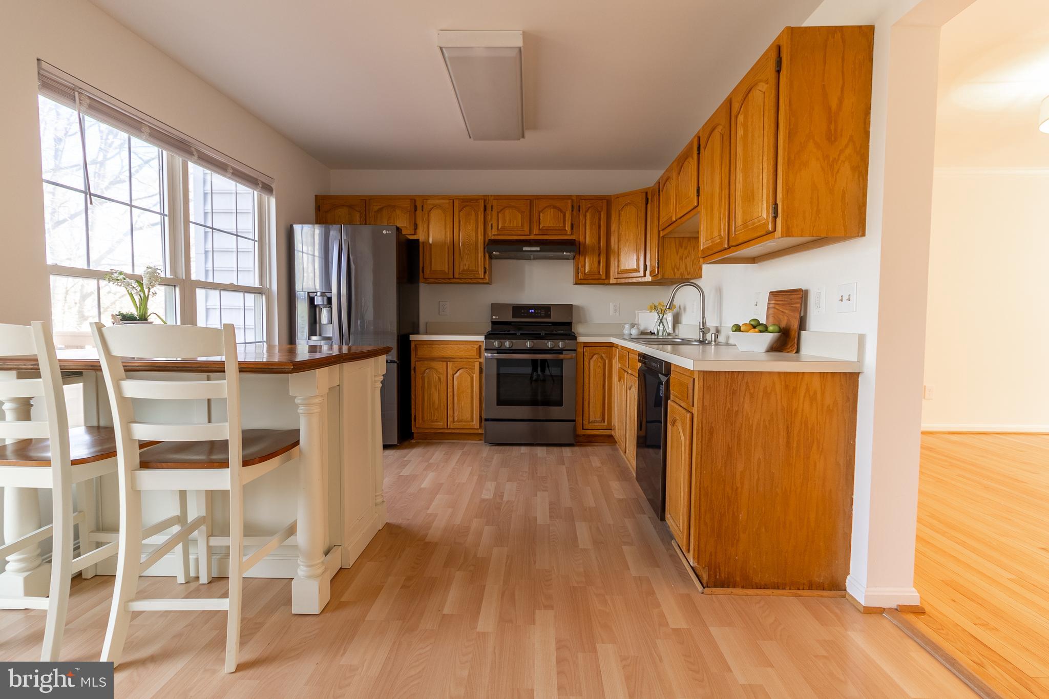 COMPTON VALLEY ESTATES - Residential